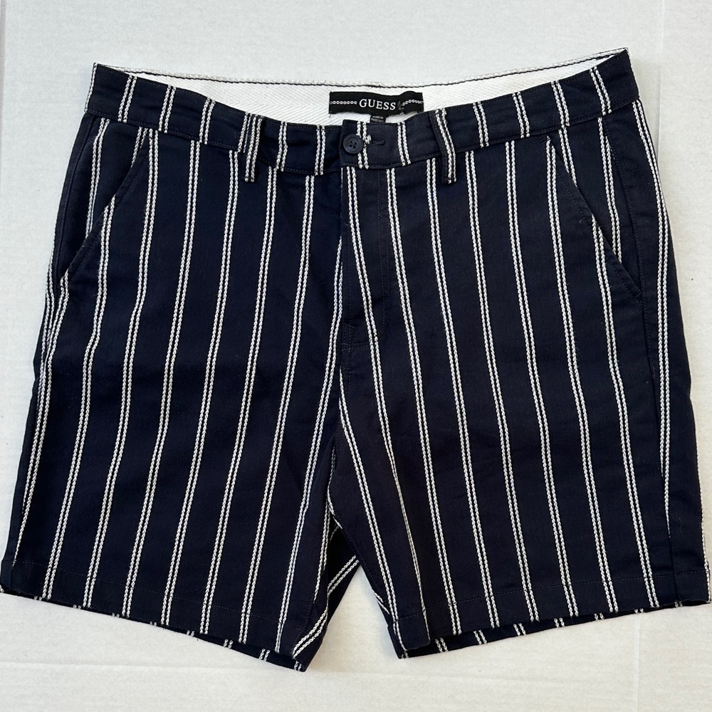 Guess Men's Striped Navy Shorts SZ 38